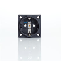 Furutech FI-E30 (R) NCF Outlet